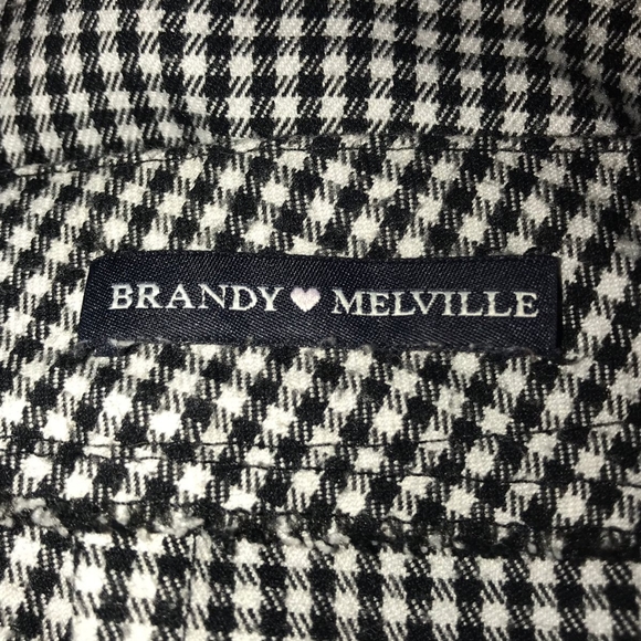 brandy melville shorts - Picture 2 of 2